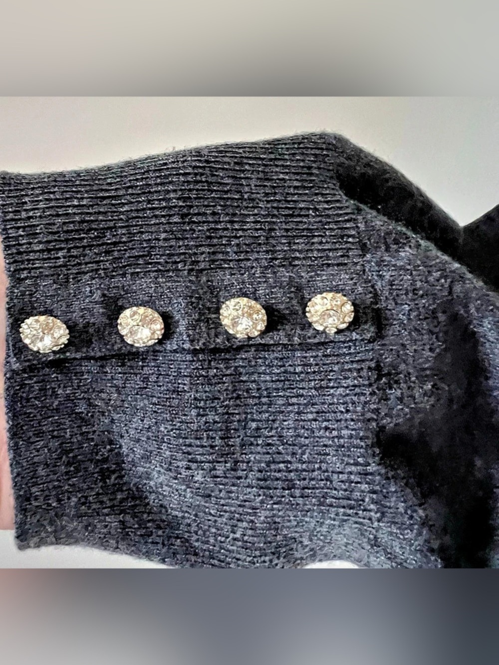 Chico's Graphite Heather Gray Cashmere-Blend Wrap Front Sweater Balletcore L - Picture 8 of 11